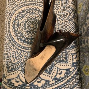 Van Eli leather snake skin pattern ankle boot.